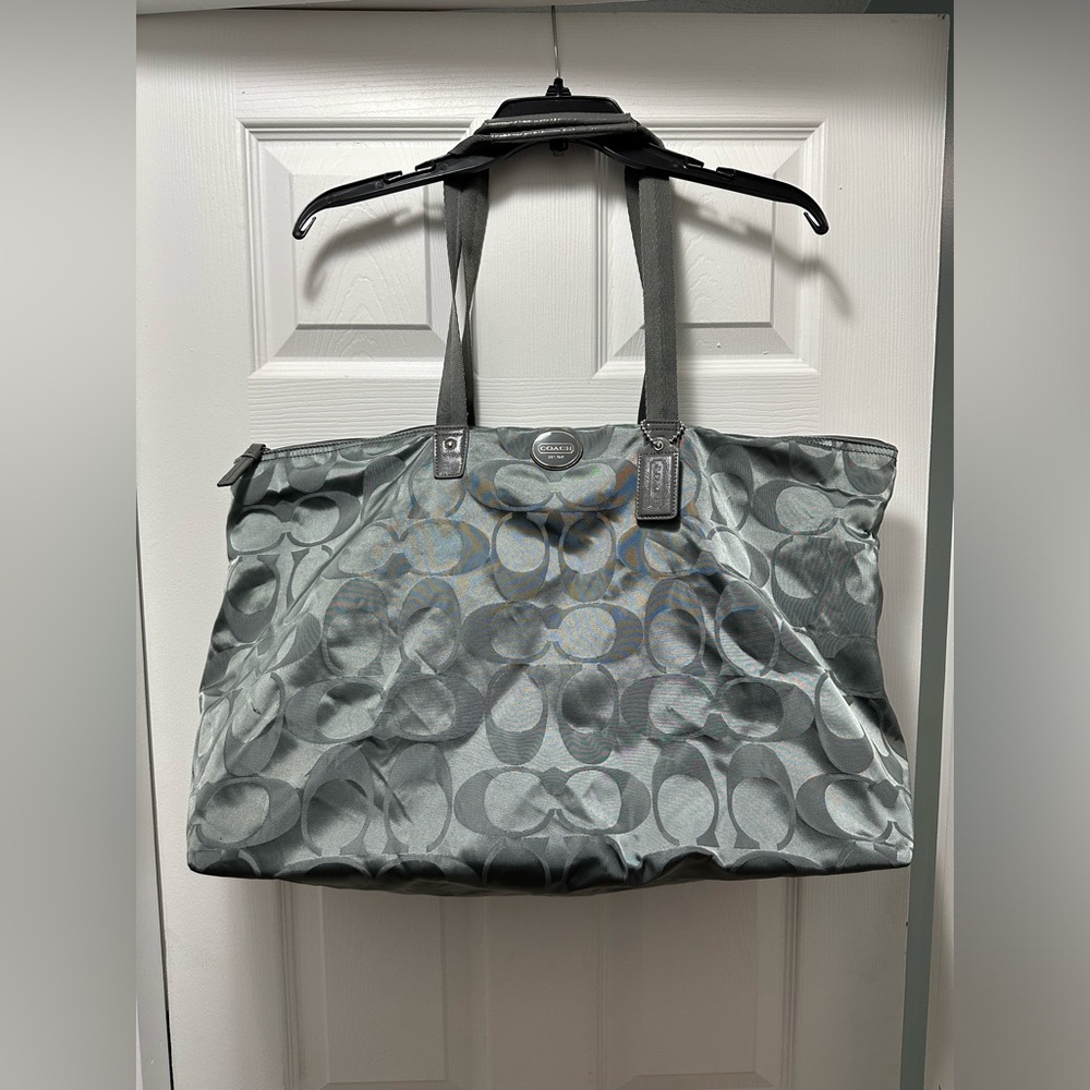 Coach Getaway Weekender Gray Signature Tote